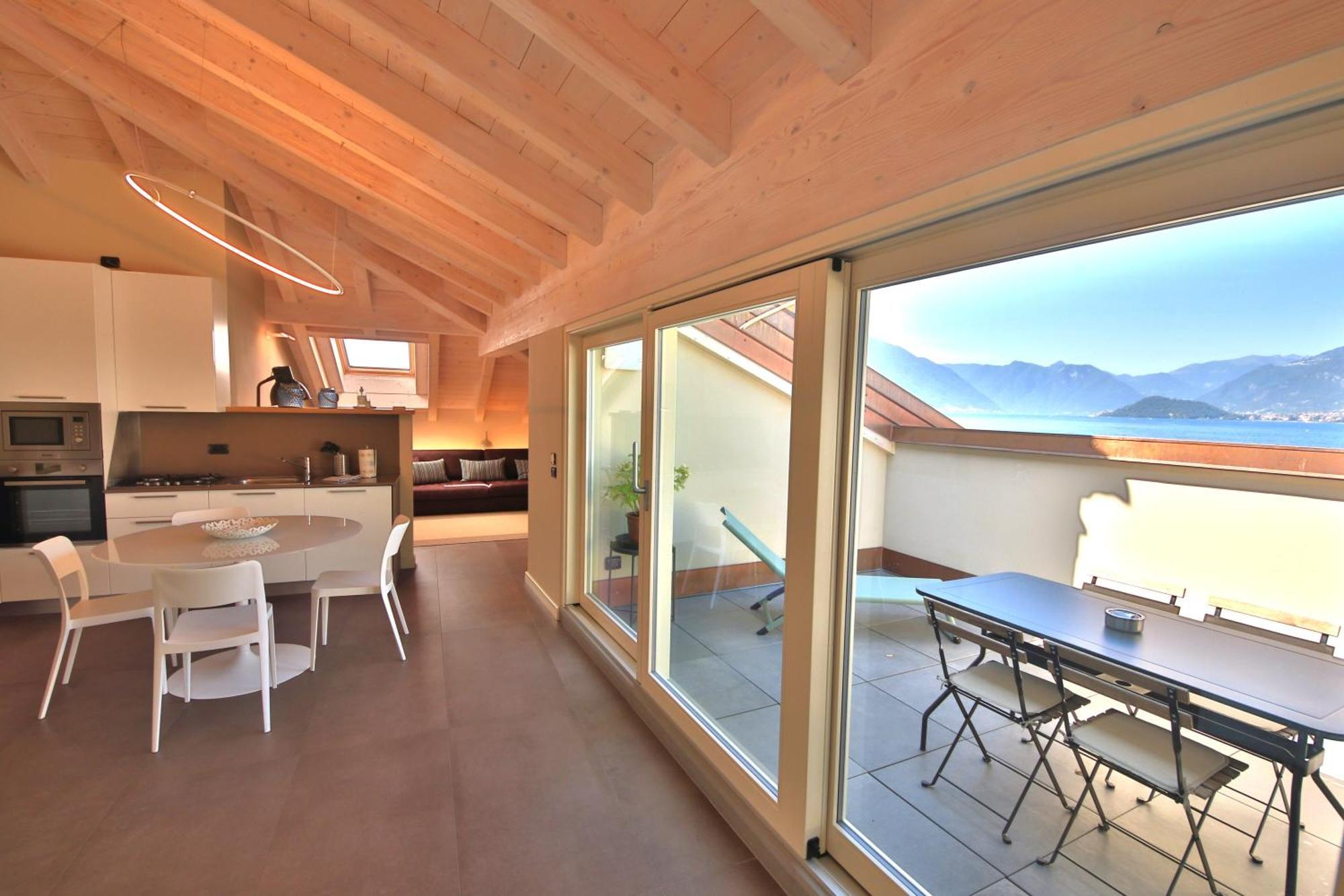 Ferienwohnung Liszt Attic By Klabhouse Bellagio Exterior foto